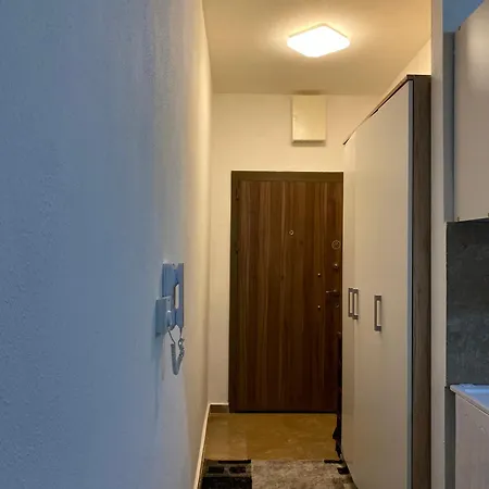 Apartman Stan Na Dan- Hena *